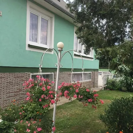 Apartment Rozsavoelgy Balatonlelle